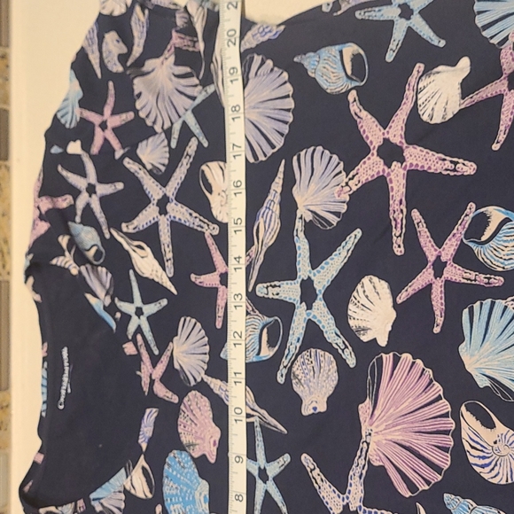 Croft & Barrow seashell tshirt - Picture 4 of 4